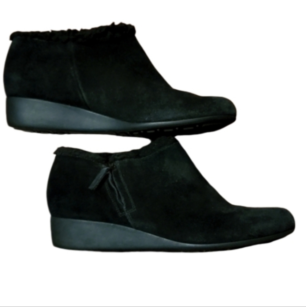 Cole Haan Grand Waterproof Boots Size 8.5 Booties Wedges Black Faux Fur